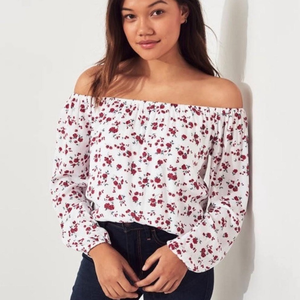 Holister off the shoulder floral top